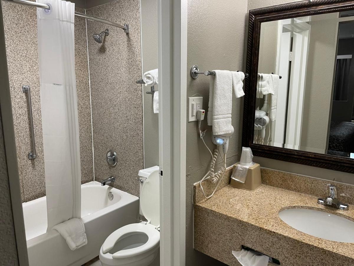 Days Inn & Suites By Wyndham Collierville Germantown Area Zewnętrze zdjęcie