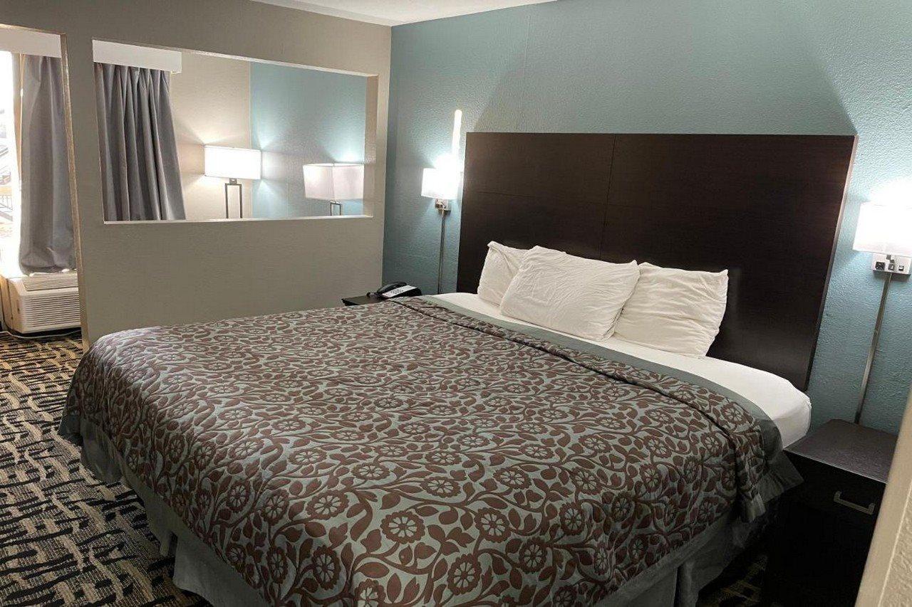 Days Inn & Suites By Wyndham Collierville Germantown Area Zewnętrze zdjęcie
