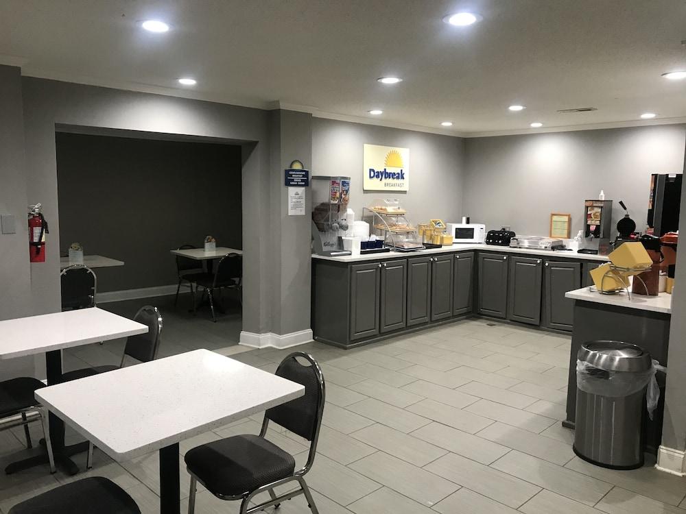 Days Inn & Suites By Wyndham Collierville Germantown Area Zewnętrze zdjęcie