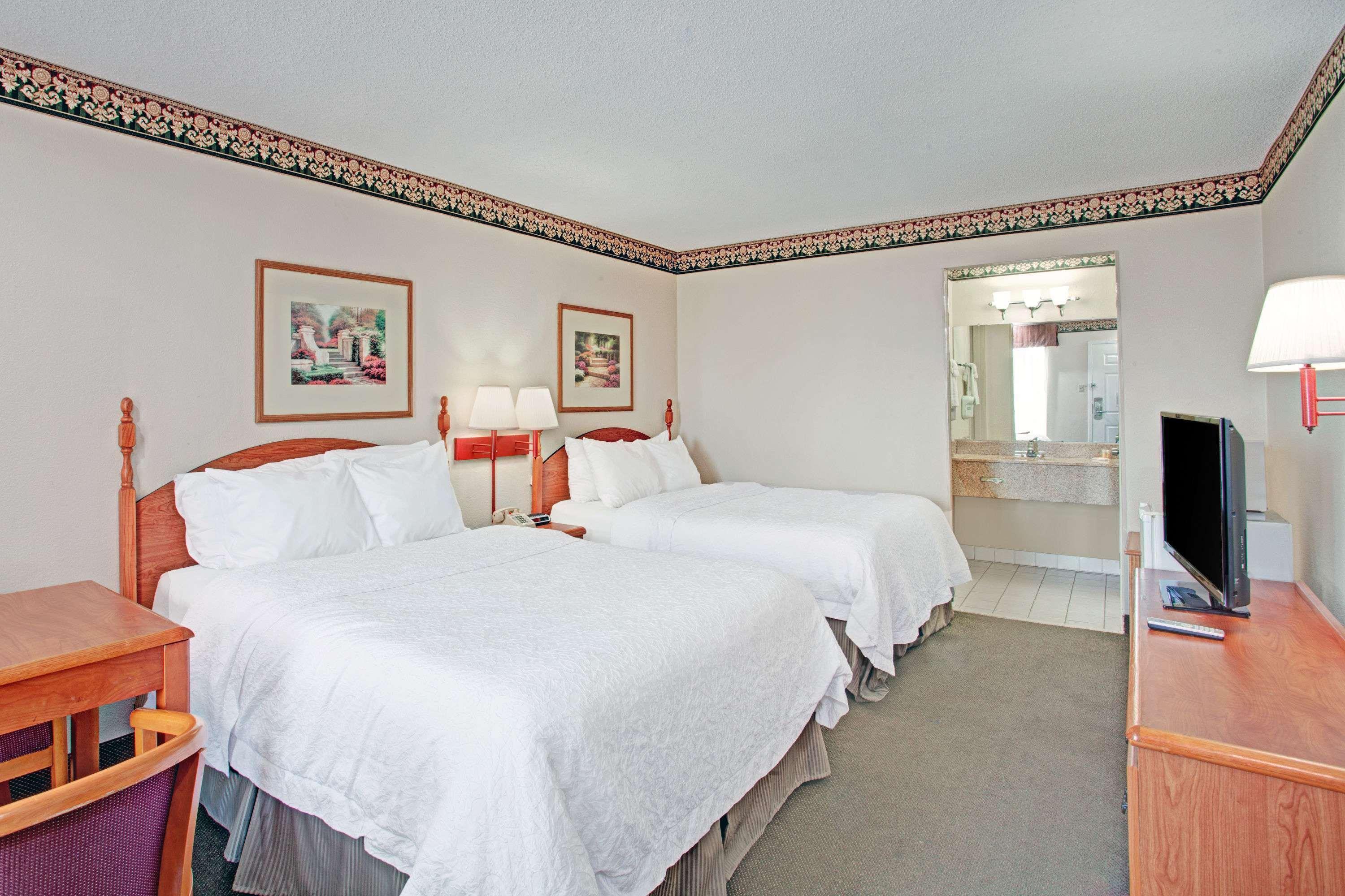 Days Inn & Suites By Wyndham Collierville Germantown Area Zewnętrze zdjęcie