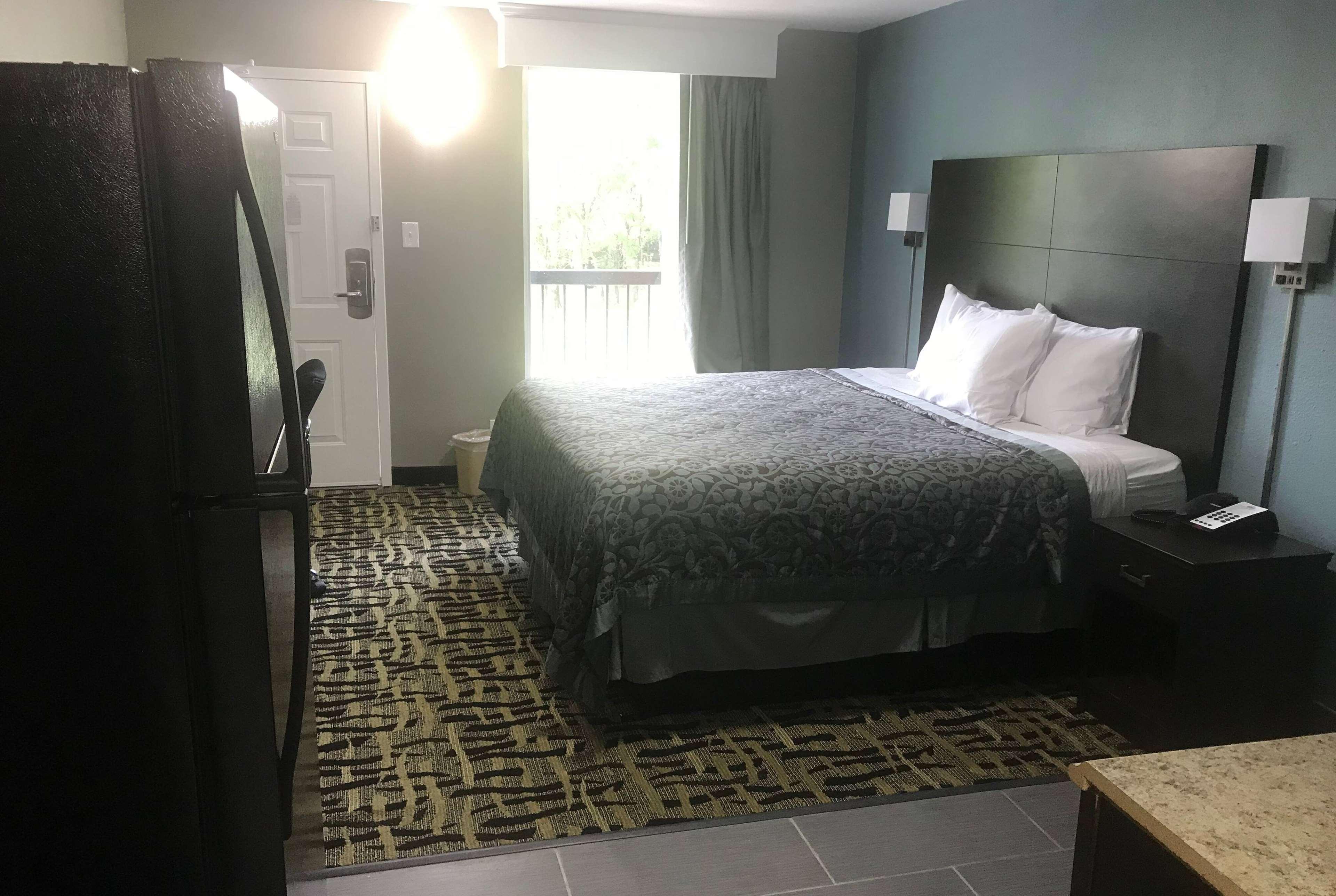 Days Inn & Suites By Wyndham Collierville Germantown Area Zewnętrze zdjęcie