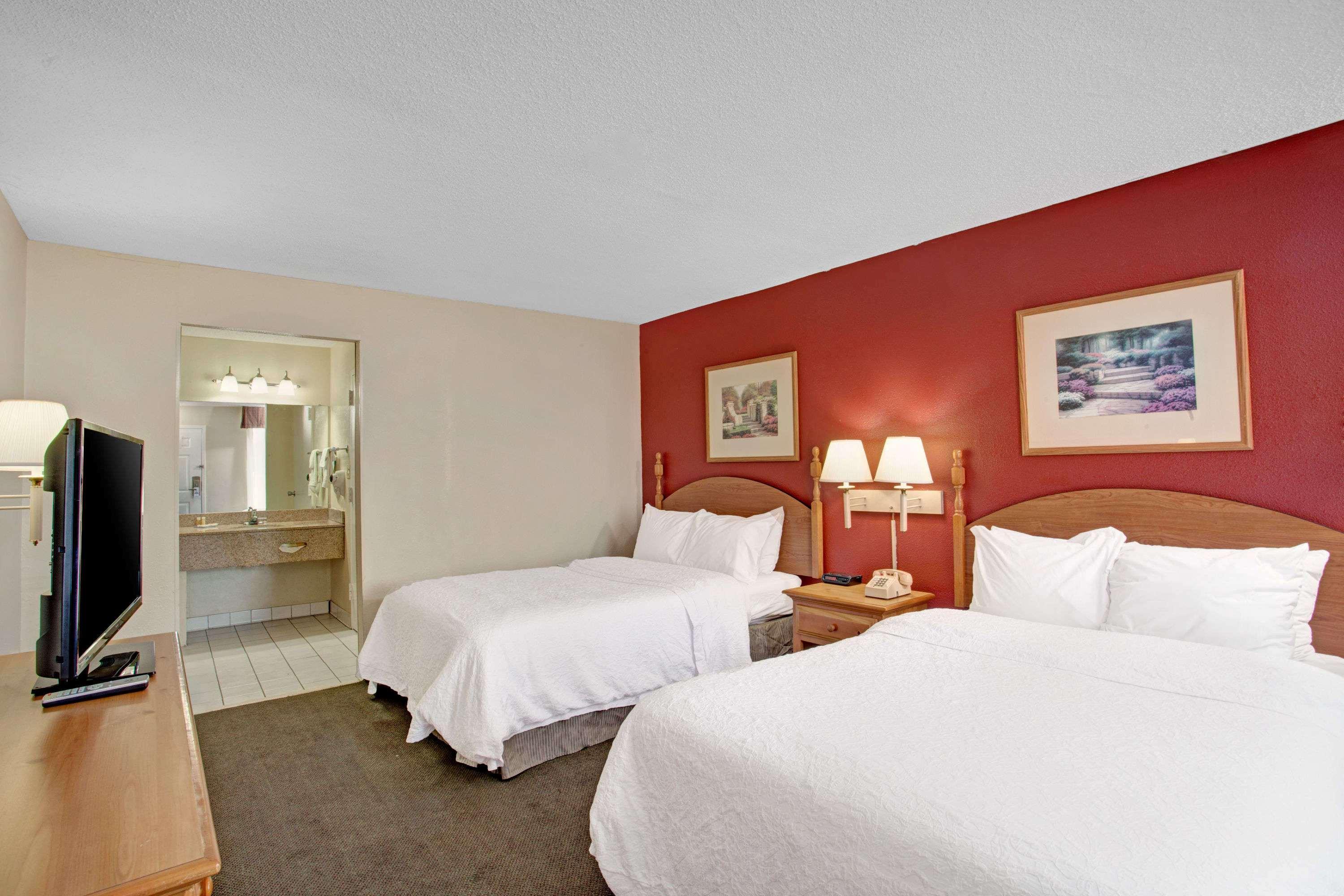 Days Inn & Suites By Wyndham Collierville Germantown Area Zewnętrze zdjęcie