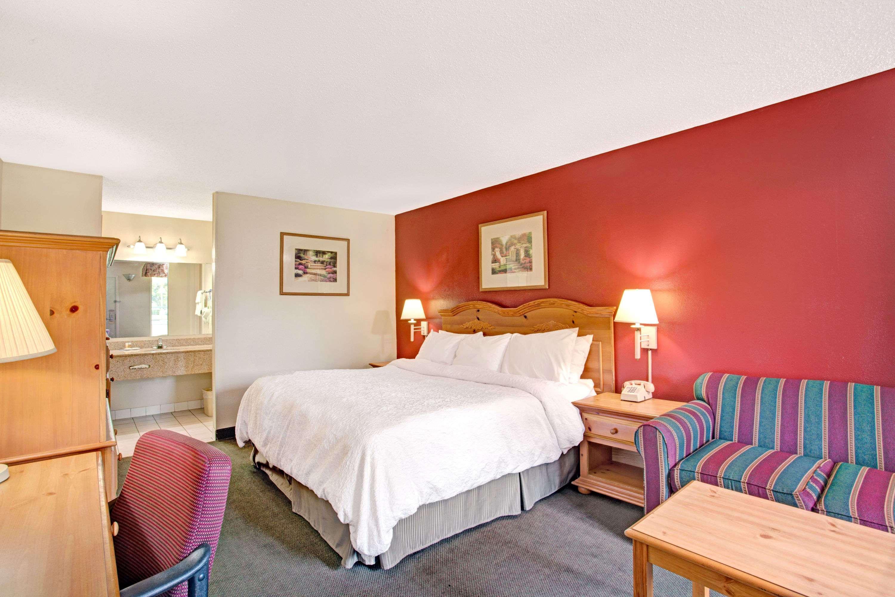 Days Inn & Suites By Wyndham Collierville Germantown Area Zewnętrze zdjęcie