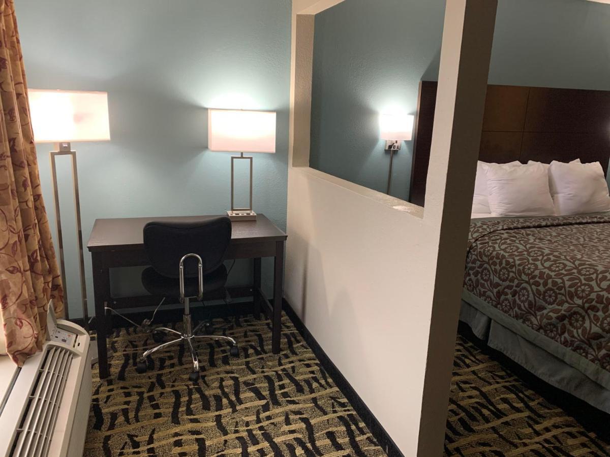Days Inn & Suites By Wyndham Collierville Germantown Area Zewnętrze zdjęcie
